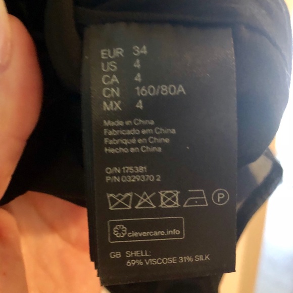 NWT- BALMAIN x H&M - Black Dress SIZE US 4, EU34 - Picture 7 of 7